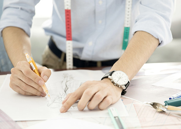 深圳廠服加工定制行業(yè)具有顯著的特點和優(yōu)勢